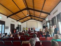 El alcalde de Jabugo (Huelva) destaca la "rápida actuación" para estabilizar el incendio y el "civismo" de vecinos