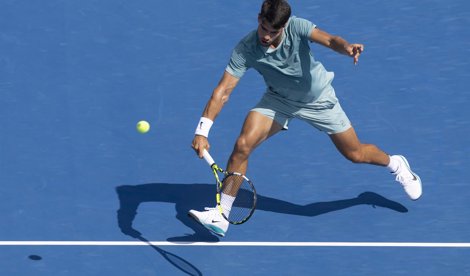 Tenis