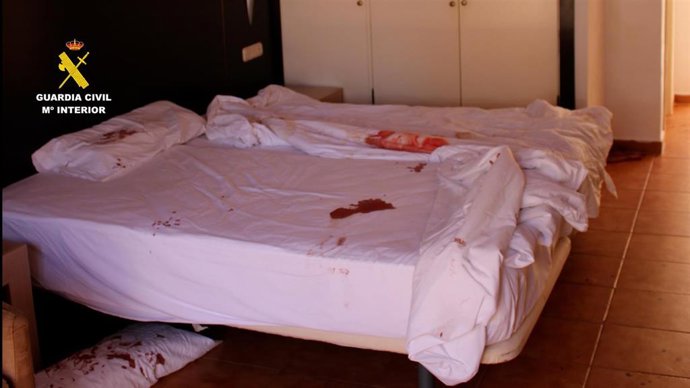 Suc.- Detenido un menor de edad por dos delitos de lesiones graves contra dos mujeres en Pájara (Fuerteventura)