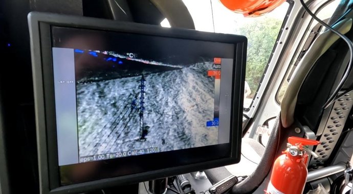 Vuelos de Endesa revisando las líneas de alta y media tensión en Andalucía.