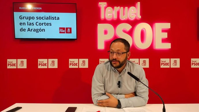 El diputado socialista Ángel Peralta.