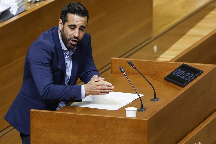 Archivo - El síndic del PSPV en Les Corts, José Muñoz