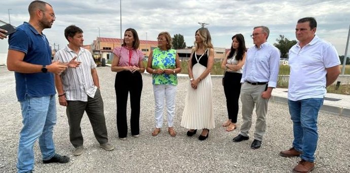La vicepresidenta del Gobierno de Aragón, Mar Vaquero, visita Cella (Teruel).