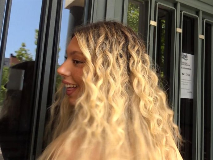 Alejandra Rubio se refugia en casa tras las declaraciones de su tía, Carmen Borrego