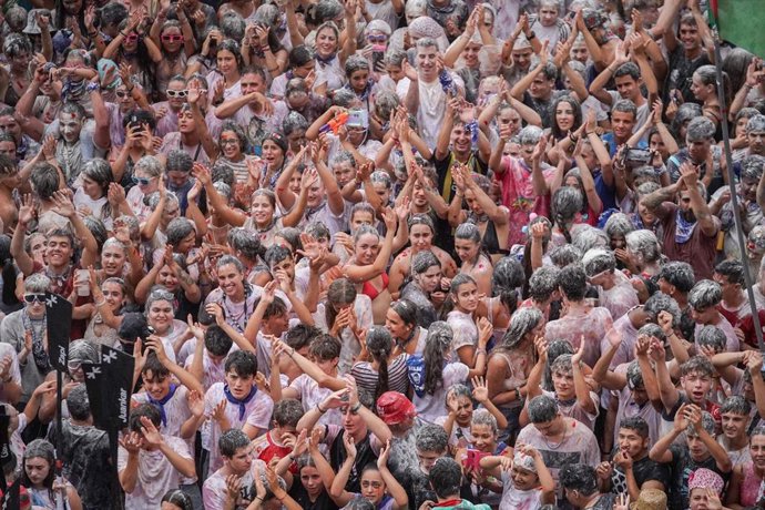Archivo - Pregón y lanzamiento del txupín de la Semana Grande de Bilbao 2024