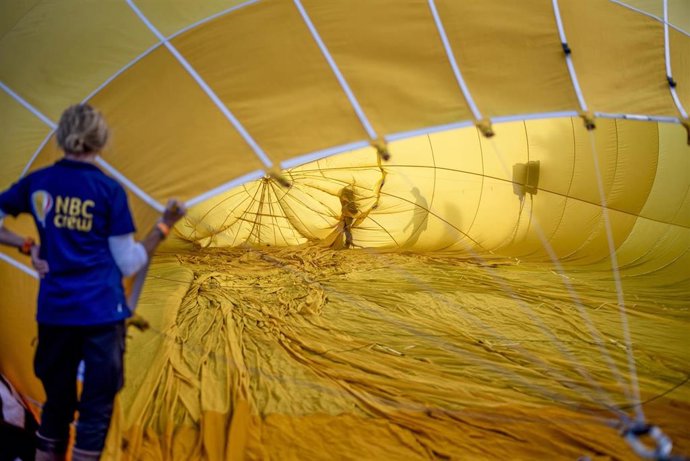 Exhibición de globos aerostáticos en julio en la región neerlandesa de Frisia