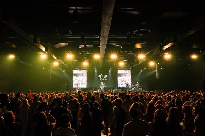 El Roig Arena prueba su Auditorio con un evento al que asisten 2.000 personas