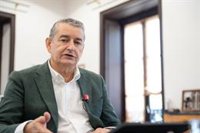 Junta aprobará la Ley de simplificación administrativa este año: "El objetivo es ser la comunidad con menos burocracia"