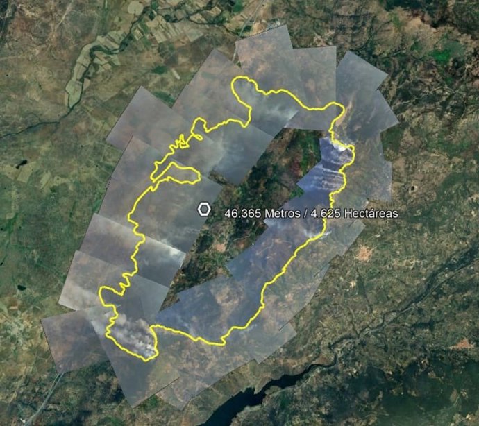 Perímetro del incendio de Jarilla, que alcanza ya los 46 kilómetros.