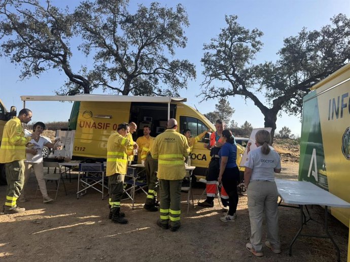 Para o Comando Avançado no incêndio de Aroche.