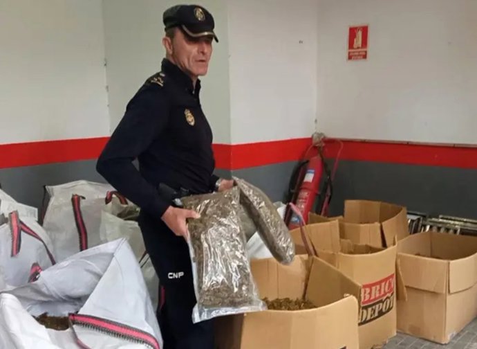 El inspector Faustino Nogales, tras una intervención del grupo de Estupefacientes.