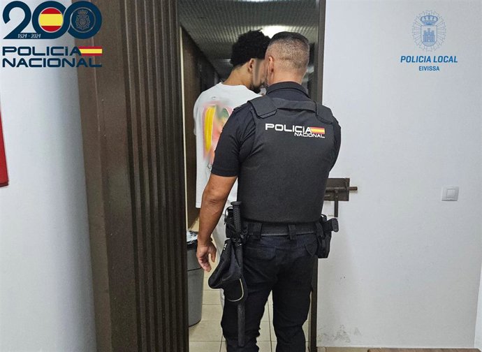 Detenidos dos hombres en Ibiza por pertenecer a una banda que robaba relojes de alta gama