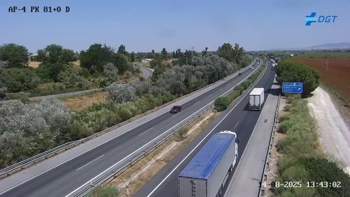 Tráfico en la AP-4 en Jerez de la Frontera