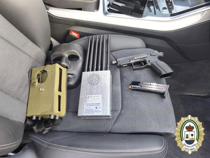 Material intervenido en una operación contra el narcotráfico realizada por la Policía Local de  Punta Umbría (Huelva).