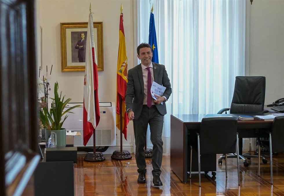 El delegado del Gobierno en Cantabria, Pedro Casares
