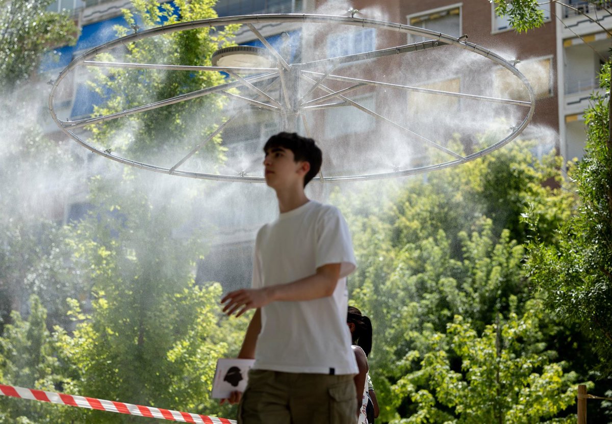 La Aemet activa el aviso naranja por calor en toda la región este viernes salvo en la Sierra, que seguirá en amarillo