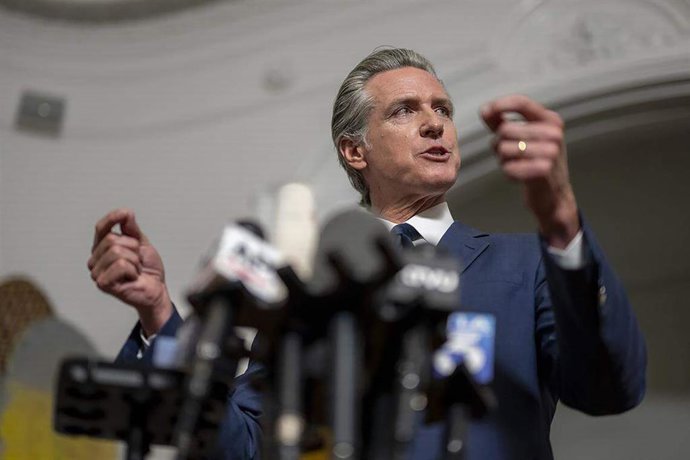 El gobernador de California, Gavin Newsom 