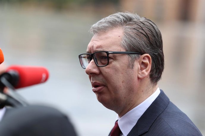 Archivo - TIRANA, May 16, 2025  -- Serbian President Aleksandar Vucic speaks to media during the 6th European Political Community (EPC) Summit in Tirana, Albania, May 16, 2025. The 6th European Political Community (EPC) Summit was held Friday in Tirana, c