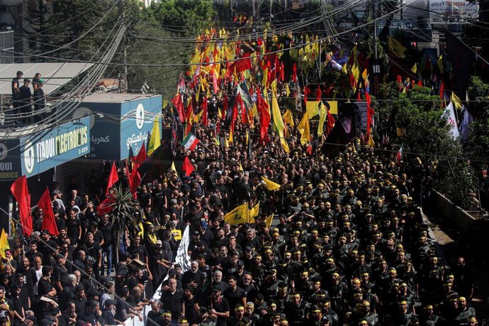 Archivo - Concentración de seguidores de Hezbolá en Beirut, capital de Líbano