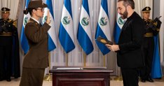 Política
