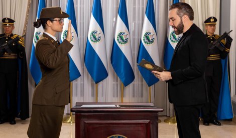 Política