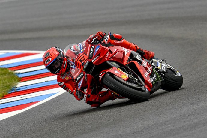 93 MARQUEZ Marc (spa), Ducati Lenovo Team, Desmosedici GP25, em ação durante o 2025 MotoGP Tissot Grand Prix of Czechia, em Brno, de 18 a 20 de julho, na República Tcheca - Photo Studio Milagro / DPPI