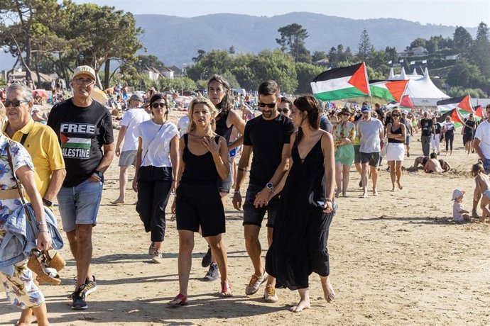Díaz participa en una marcha en apoyo a Palestina.