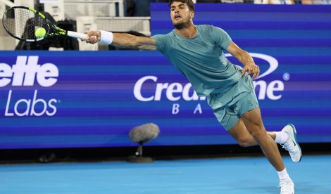 Tenis