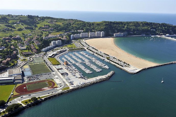 Puerto de Hondarribia (Gipuzkoa)