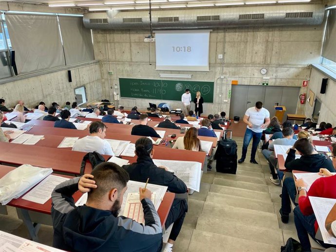 Imagen de los últimos exámenes celebrados para la obtención de una titulación náutica.