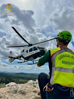 La Guardia Civil auxilia a un excursionista que sufrió un golpe de calor en el Torrent de Pareis