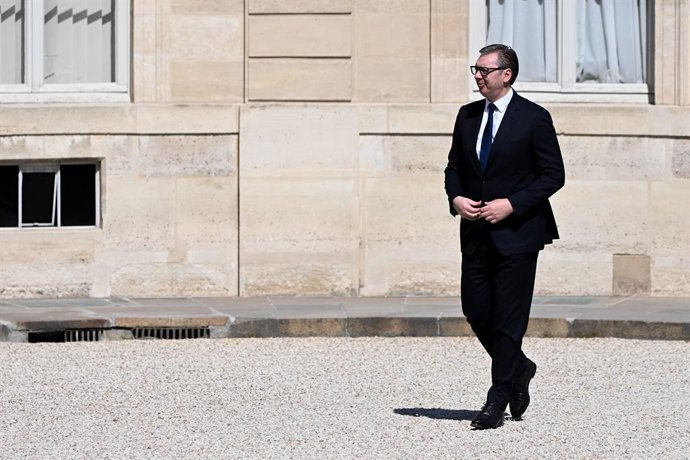 Archivo - April 9, 2025, Paris, France: The President of the Republic, Emmanuel Macron, received the President of Serbia, Aleksandar Vucic, for a working lunch, at the Elysee Palace, on April 9, 2025.