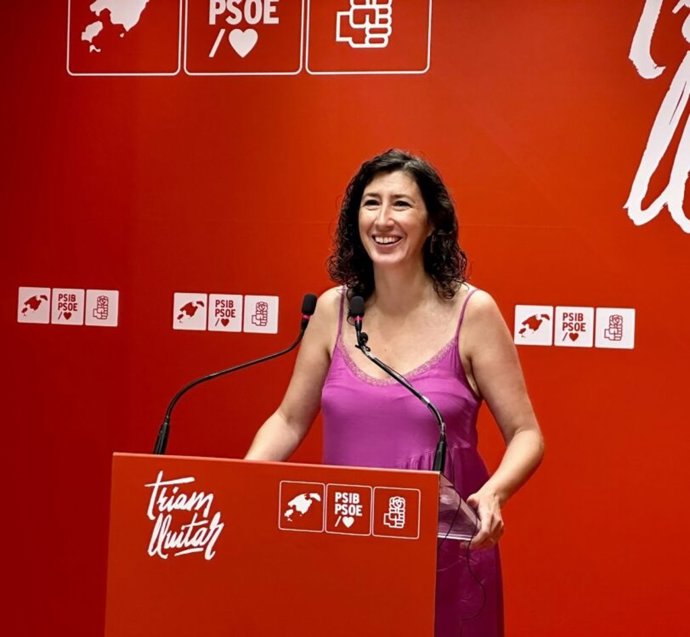 La secretaria general de la Federación Socialista de Mallorca (FSM) y diputada en el Parlament, Amanda Fernández
