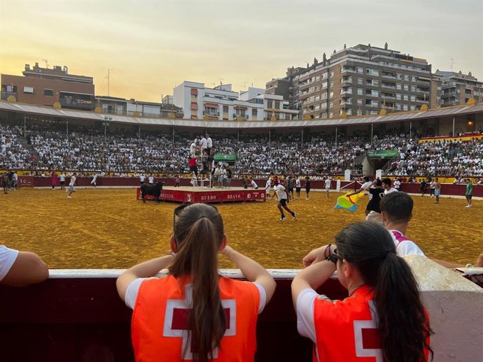 Dispositivo de Cruz Roja Huesca en la plaza de toros durante las fiestas laurentinas