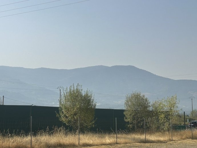 As medidas de evacuação afetam Gargantilla e Rebollar, enquanto as medidas de confinamento afetam Hervás, Casas del Monte e Segura de Toro.