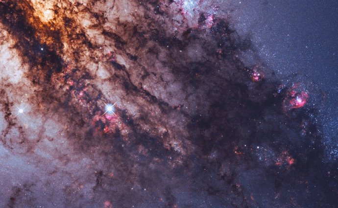 O novo estudo vai além dos limites experimentais anteriores e abriu um novo caminho para encontrar os elusivos áxions.