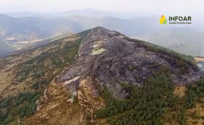 Incendio forestal entre Aragüés del Puerto y el Valle de Hecho (Huesca).