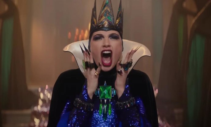 Gal Gadot culpa a la "presión" de Hollywood para ir "contra Israel" del fiasco de Blancanieves