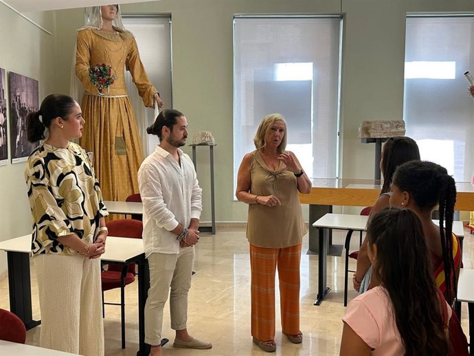 El Archivo Municipal bate récord de visitas y supera este verano su mejor dato con más de 5.800 personas