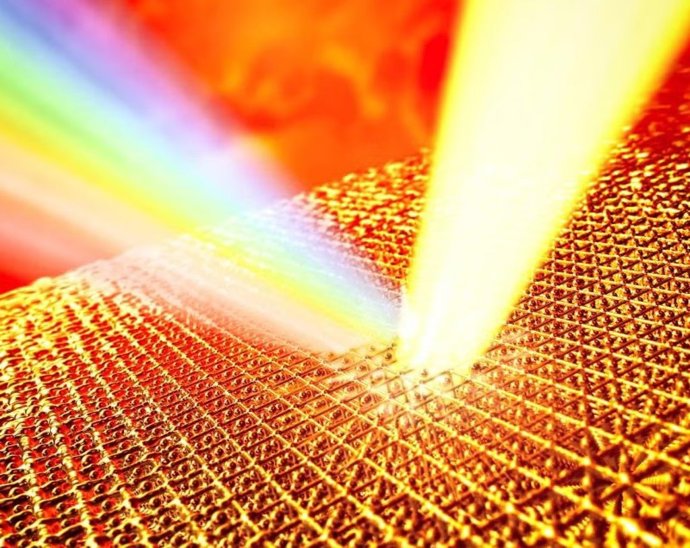 Los investigadores del instrumento Matter in Extreme Conditions   (MEC) del SLAC utilizaron un láser para sobrecalentar una muestra de oro.
