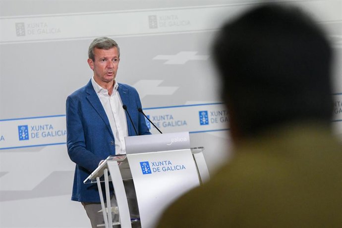 El presidente de la Xunta, Alfonso Rueda, en la comparecencia de prensa en San Caetano.