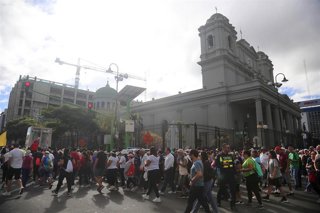 Archivo - Romería religiosa en San José, Costa Rica