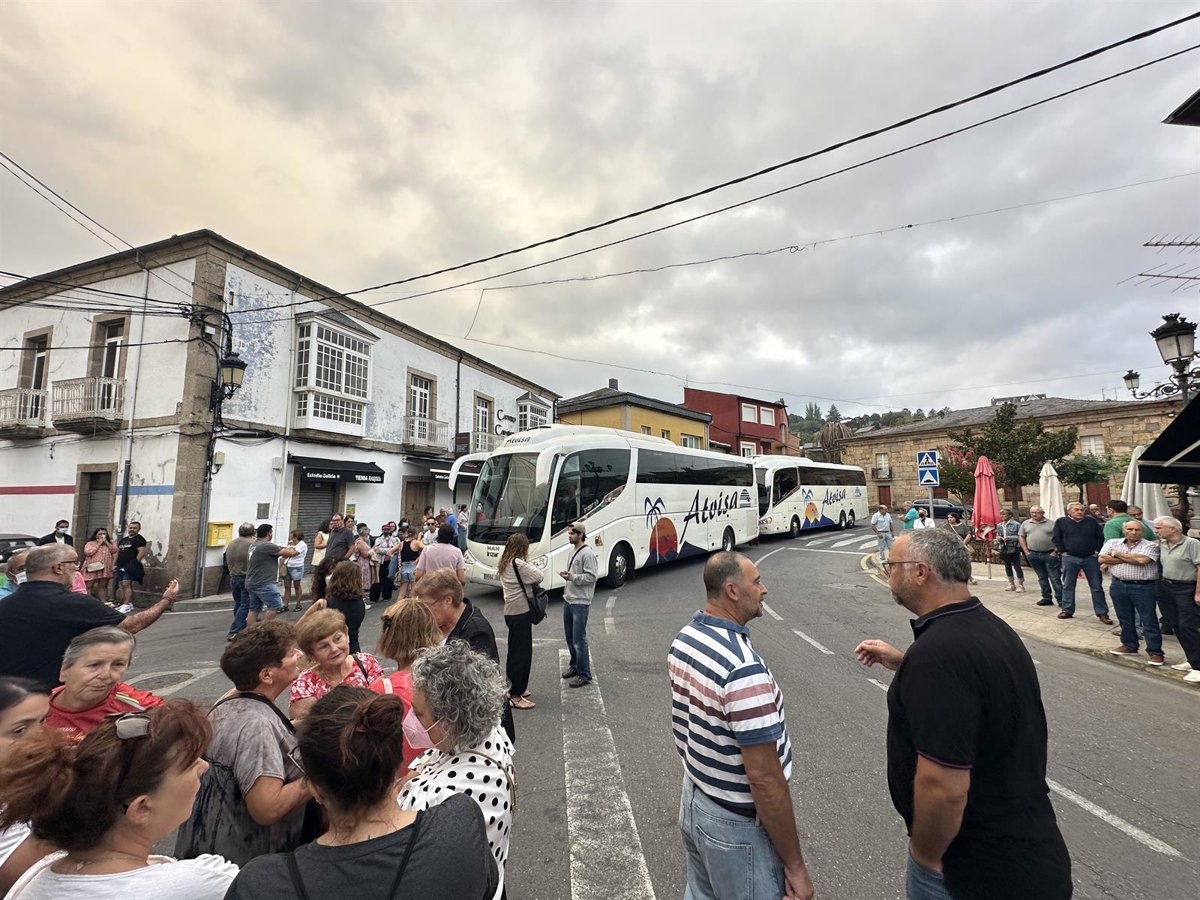 Queda libre e investigado por un delito de incendio forestal el vecino de Petín (Ourense) detenido este domingo