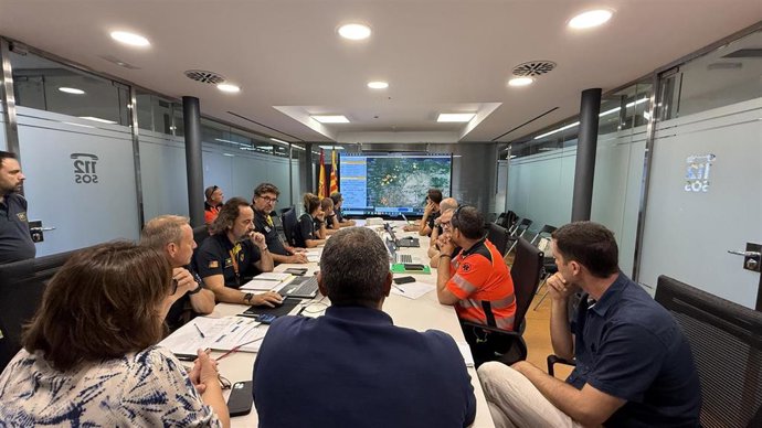 Reunión de coordinación del contingente en la Dirección General de Emergencias e Interior.