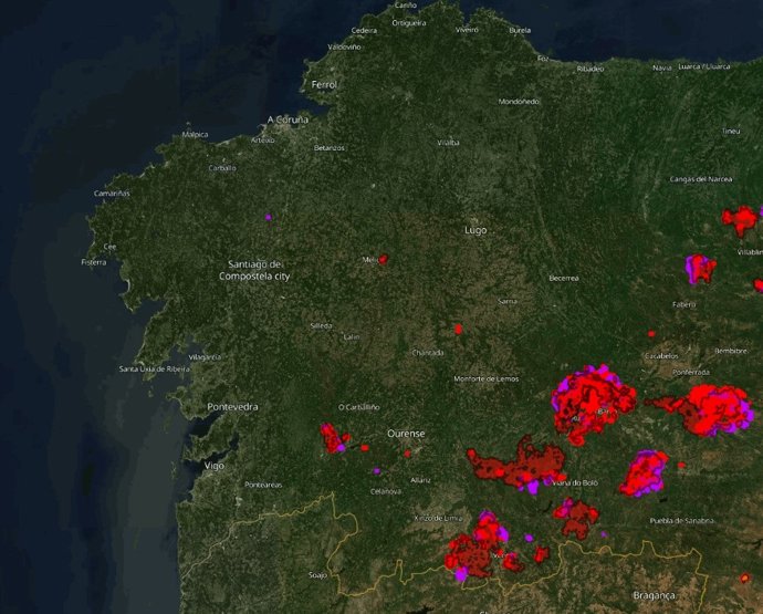 Mapa de incendios forestales registrados en Galicia, según el sistema de información europeo Copernicus, a 18 de agosto de 2025.