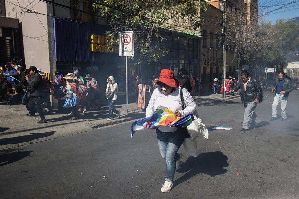 Archivo - Marcha de seguidores del expresidente de Bolivia Evo Morales, quien ha tratado de forzar su incscripción como candidato a las presidenciales pese a estar inhabilitado
