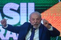 Brasil pide a EEUU diálogo y defiende sus prácticas comerciales "no discriminatorias"