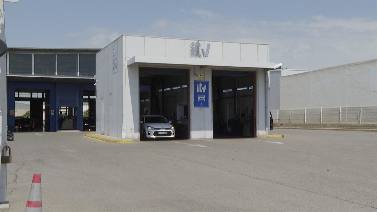 Industria realiza cerca de 300 inspecciones las 44 estaciones fijas de ITV que prestan servicio en la Región