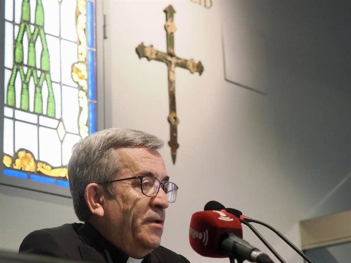 Archivo - El presidente de la Conferencia Episcopal Española (CEE) y arzobispo de Valladolid, Luis Argüello.