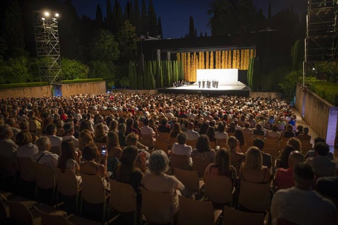 Espectáculo de Manuel Linan 'Llamame Lorca' en el teatro Generalife de Grana